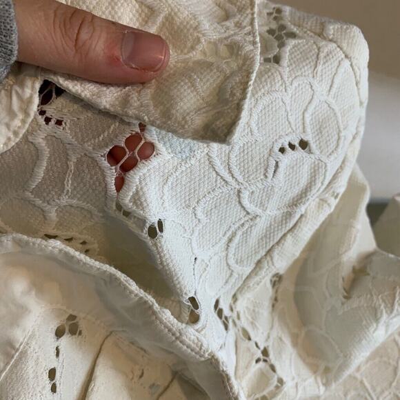 Cabi Jacket Women Small Off White Portrait Lace Floral 3/4 Sleeve Cropped Button - Picture 12 of 15